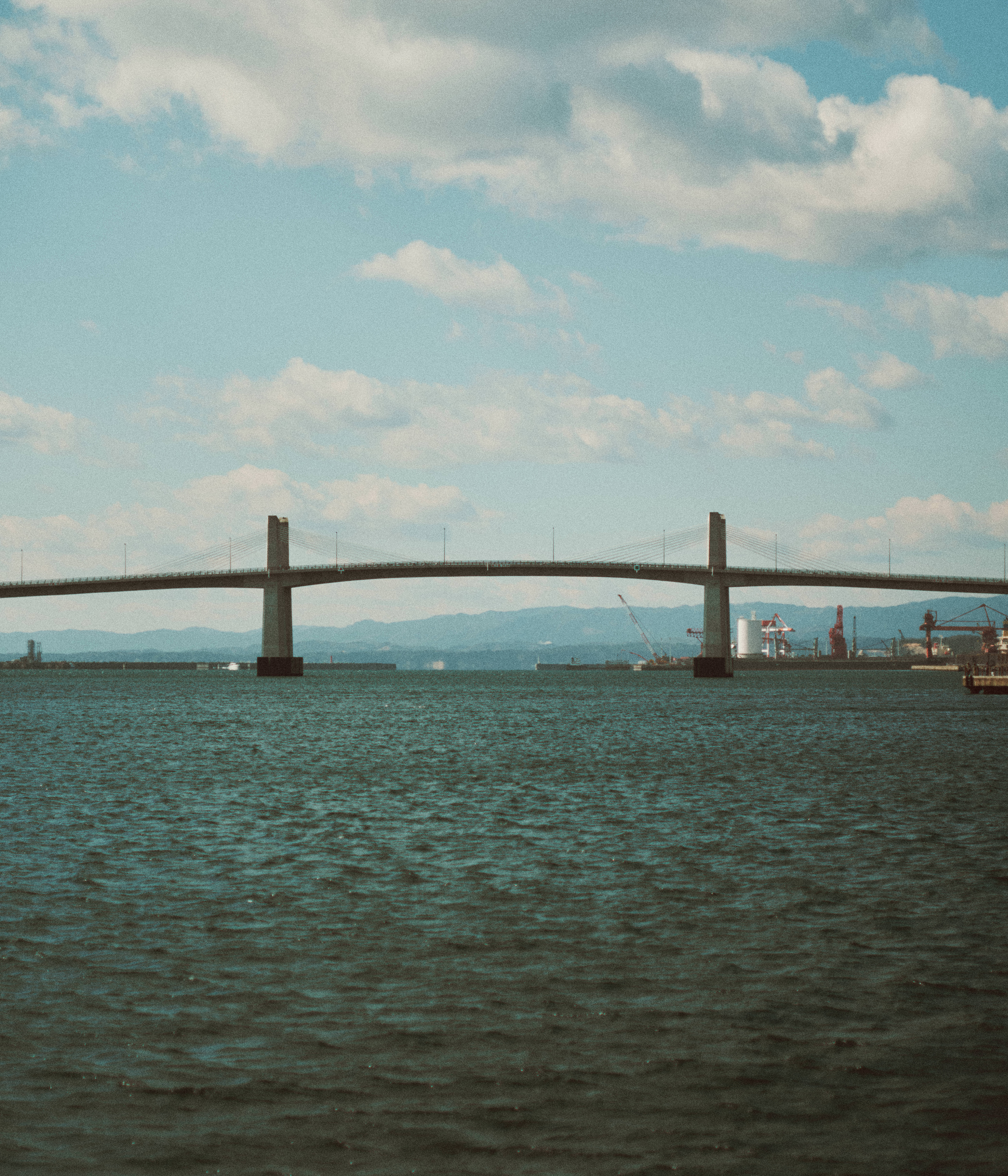 ヨガスタジオのメインビジュアル